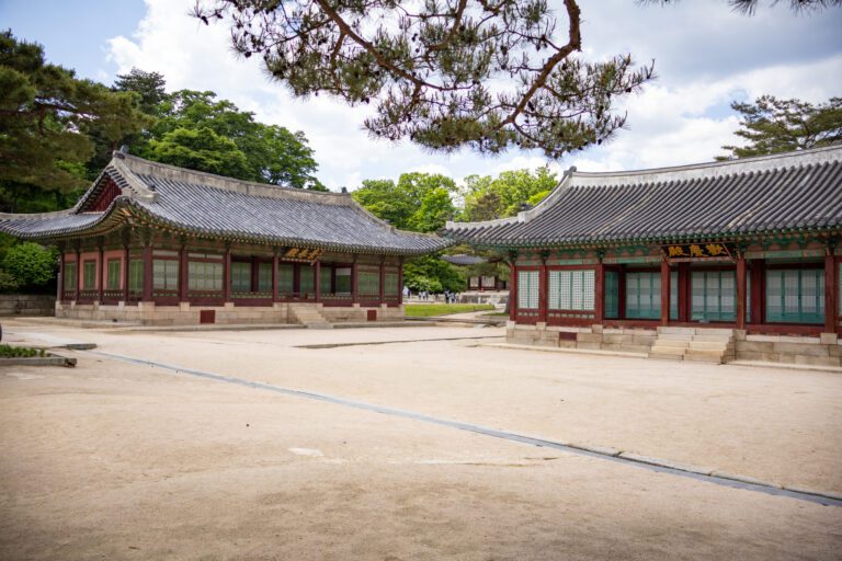 Changgyeonggung Palace: Beyond Memories of the Zoo